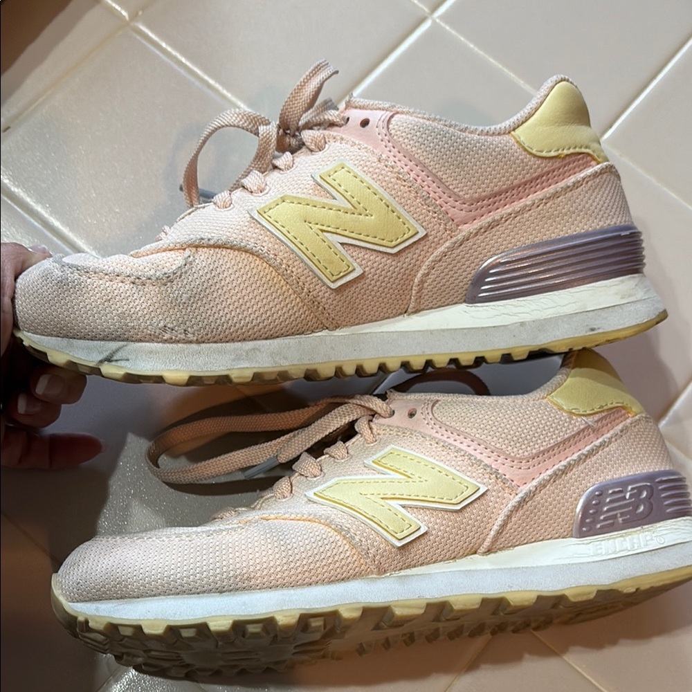 New Balance Beige and Pink Sneakers - Picture 3 of 5